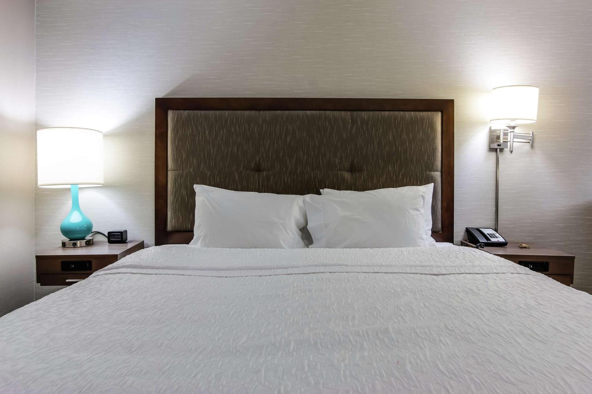 Hampton Inn Dickson Buitenkant foto