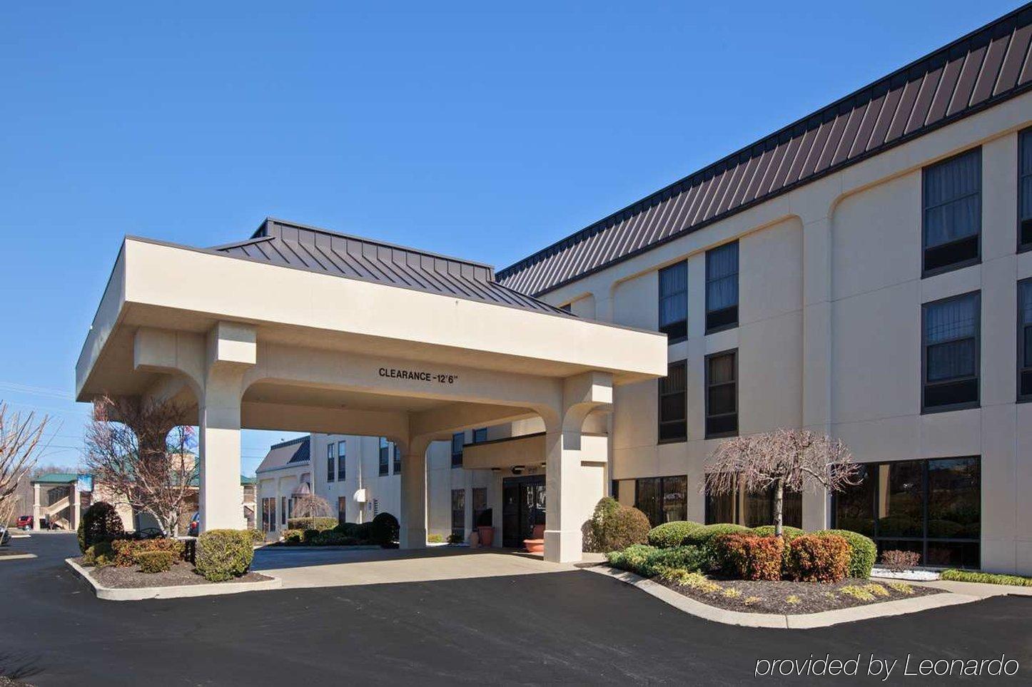 Hampton Inn Dickson Buitenkant foto