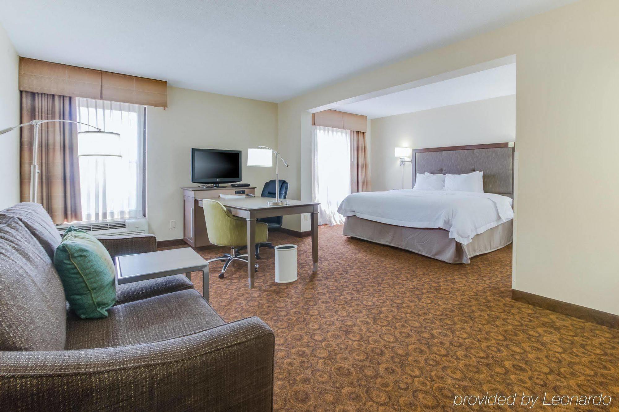 Hampton Inn Dickson Buitenkant foto